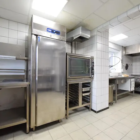 Ardennes Retreat For Groups, Cleaning Included Holiday home *